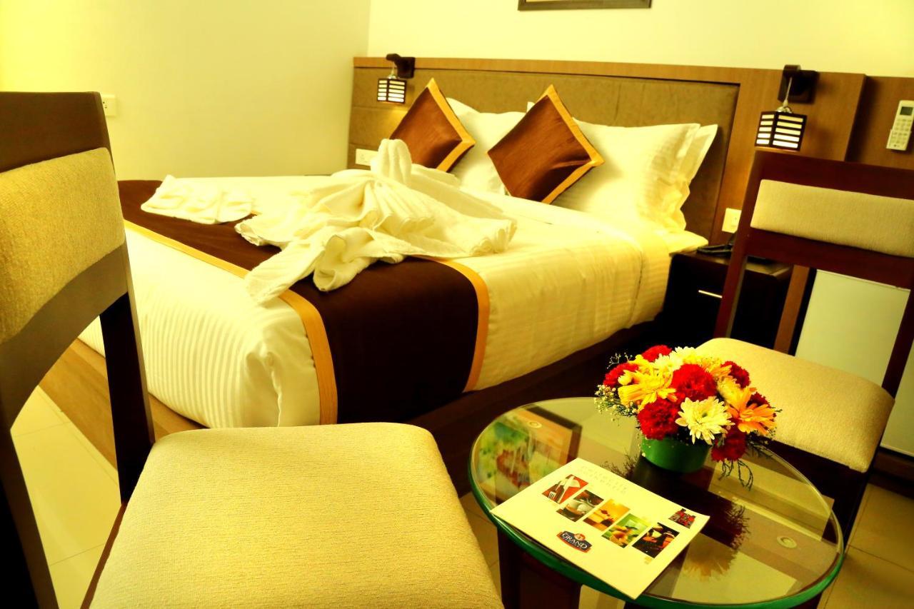Hotel De Grand Кожикоде Екстер'єр фото