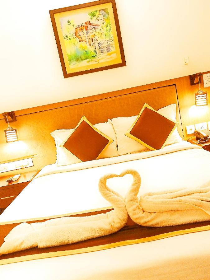 Hotel De Grand Кожикоде Екстер'єр фото