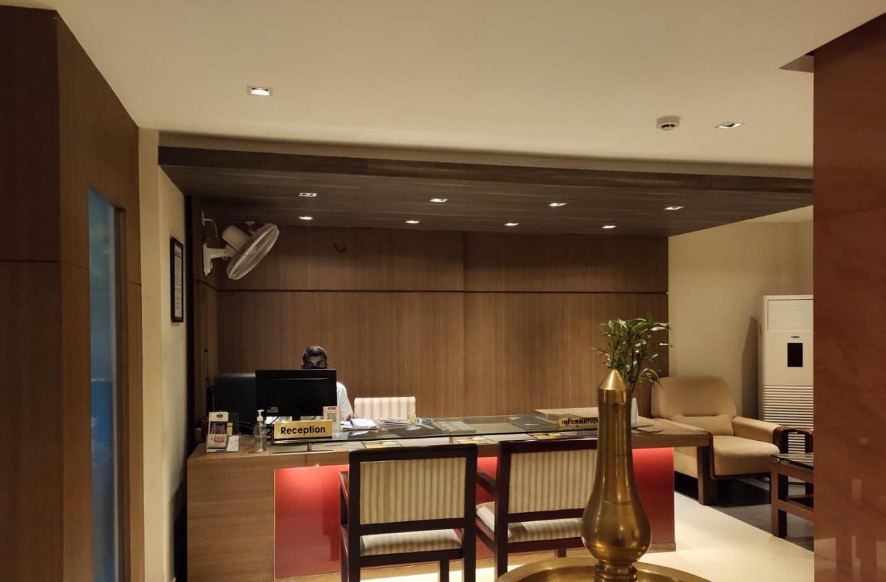 Hotel De Grand Кожикоде Екстер'єр фото
